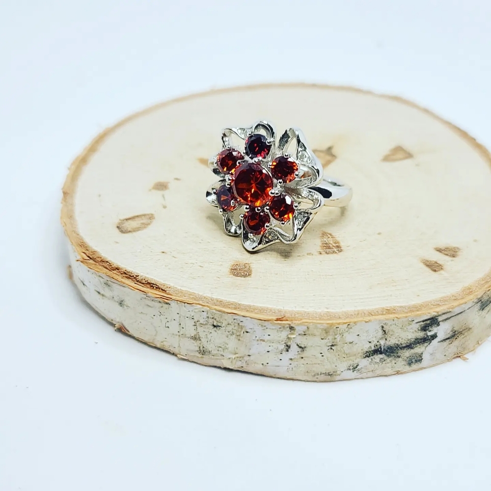 Zirconia 🍷Cocktail ring size 9